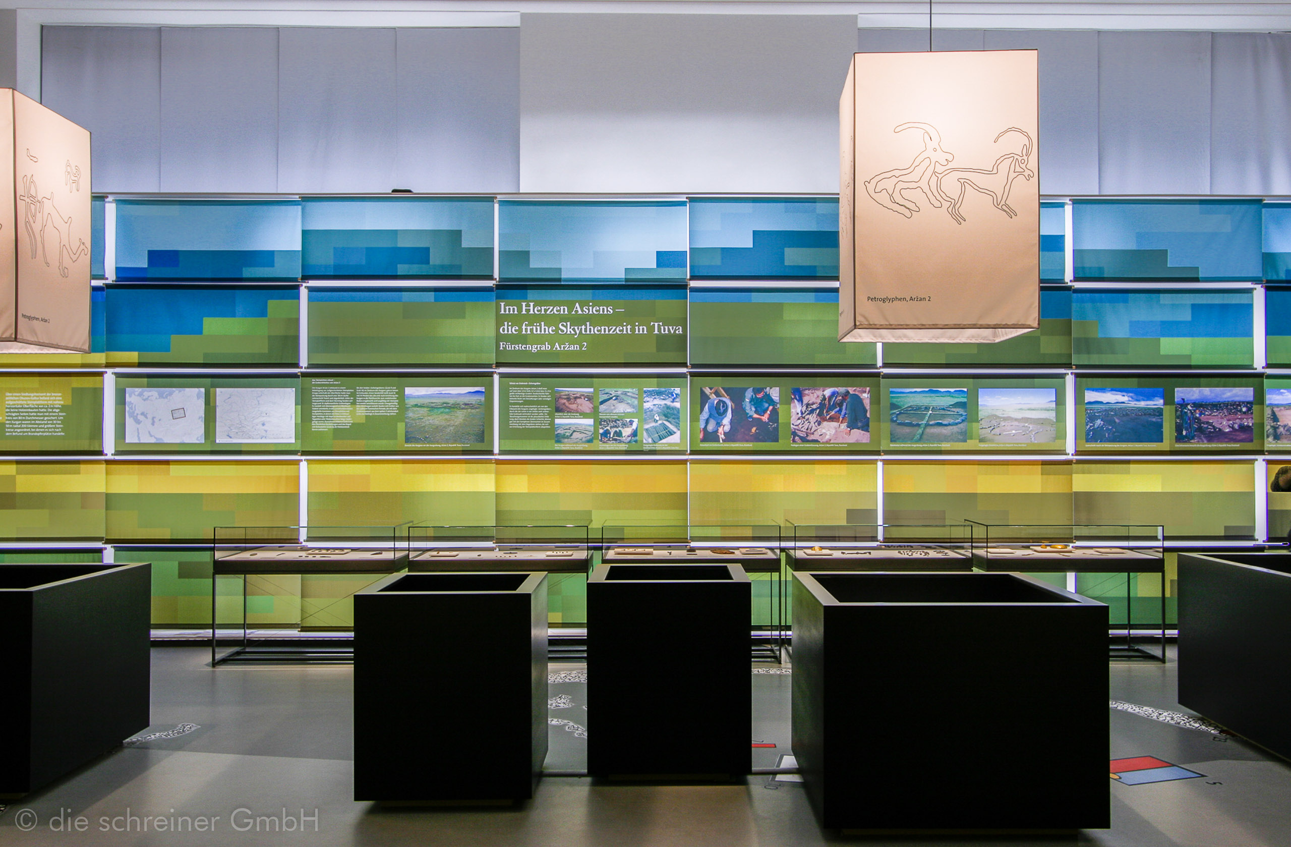 "Im Zeichen des goldenen Greifen"